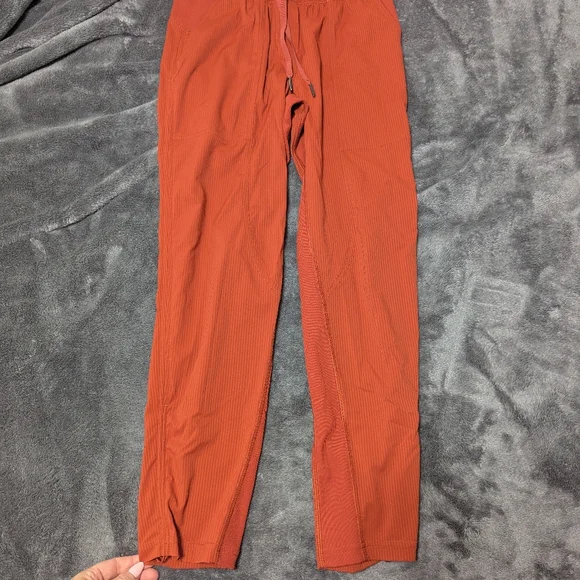 Lululemon Dance Studio Mid Rise Cropped Pants - Picture 3 of 5